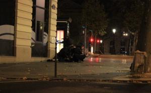  / Pariz: Broj poginulih u napadima dosegao 60, Francuska zatvara granice, FOTO: AA