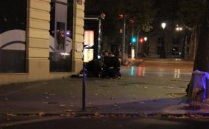  / Pariz: Broj poginulih u napadima dosegao 60, Francuska zatvara granice, FOTO: AA