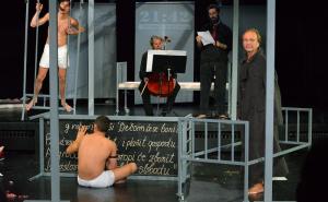  / Mali mi je ovo grob