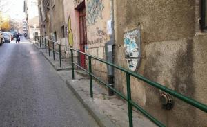  / Ograda u ulici Hadži Idrizova, FOTO: Radiosarajevo.ba