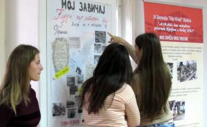  / U Galeriji 'Mak' izložba učenika koji su izučavali prošlost, stradanja i suživot, FOTO: Fena