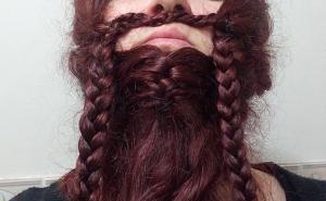  / Muškarci, jeste li zavidni: Žene koje su od svoje kose napravile bradu, FOTO: Bored Panda