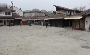  / Postavljen gradski sat na Baščaršijskom trgu, FOTO: Radiosarajevo.ba