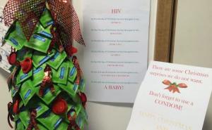  / Kreativni bolnički ukrasi za Novu godinu, FOTO: Bored Panda