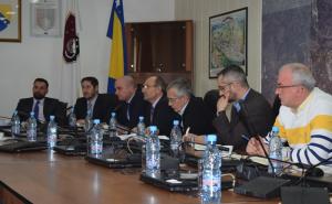  / Kupovinom stanova trajno stambeno zbrinuti porodice iz Vogošće, FOTO: Press KS