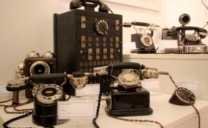  / Izložba telefona: Od statusnog simbola do predmeta svakodnevne upotrebe, FOTO: AA