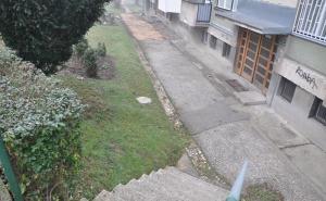  / U toku sanacija pješačkih staza i stepeništa u ulici Asima Ferhatovića, FOTO: Centar.ba