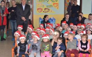  / Općina Novo Sarajevo obezbijedila 1200 paketića za mališane iz novosarajevskih vrtića, FOTO: Novosarajevo.ba