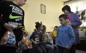  / Novogodišnja atmosfera u Dječijem domu 'Bjelave': Mjesto smijeha, igre i ljubavi, FOTO: AA