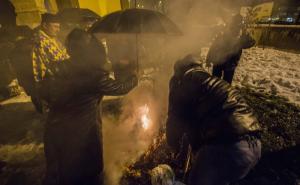  / U Zenici svetom liturgijom i paljenjem badnjaka obilježeno Badnje veče i dolazak Božića, FOTO: AA