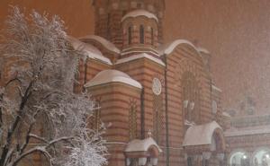  / Tradicionalnom paljenju badnjaka u Banjoj Luci pisustvovali Ivanić i Dodik, FOTO: AA