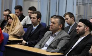  / Tribina u Tuzli: 'Posljednji put da se Dan RS-a obilježava 9. januara', FOTO: AA