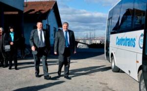  / Obezbjeđen prevoz za učenike osnovnih škola Kovačići, Grbavica I i Grbavica II, FOTO: Novosarajevo.ba