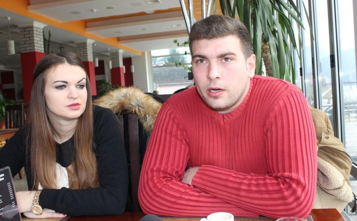 Želim da vas upoznam na mjestu upoznavanja što znači kad sanjate da se vaš bivši dečko druži s nekim drugim