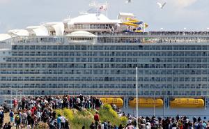 FOTO: EPA / Harmony of the Seas
