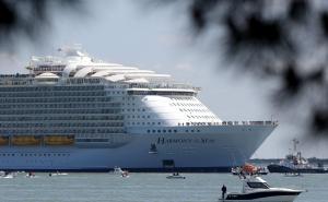 FOTO: EPA / Harmony of the Seas