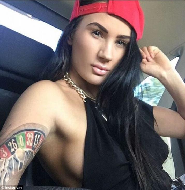 Najbolja maca porno zvijezda
