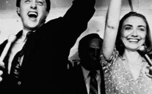 AP/TIME / Bill i Hillary Clinton slave pobjedu demokrata, 1982.
