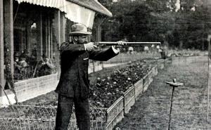 Vanityfair.com / Gađanje živih golubova (dobro ste pročitali) također je bila egzibiciona disciplina tokom Olimpijade 1900. godine, koja je, inače, trajala čak pet mjeseci