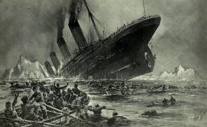  / Titanic/Vintage News
