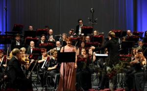  / Novogodišnji koncert Sarajevske filharmonije: Sretna Nova 2017. godina! 