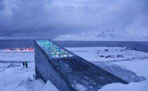 Bright Side / Svalbard Dvorana sjemena Svijeta, Norveška (skladišni objekat za slučaj katastrofe)