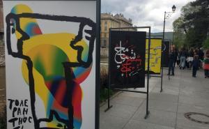  / Izložba "Tolerancija" ispred Akademije likovnih umjetnosti u Sarajevu