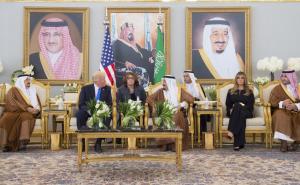  / Donald i Melania Trump u SAudijskoj Arabiji; Foto: Anadolija