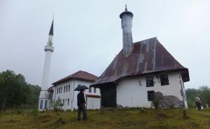 KONS / Drvena džamija u Tuholju kod Kladnja