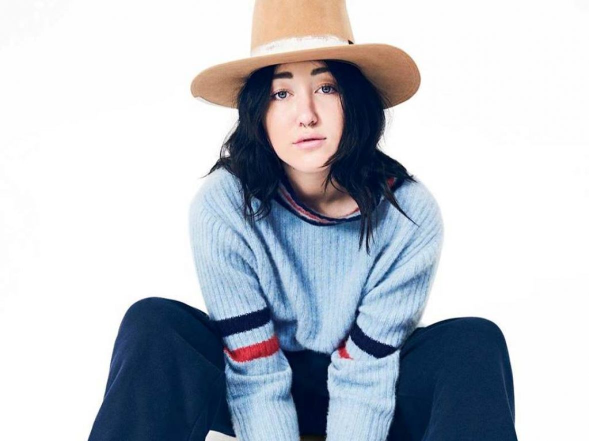 Noah cyrus again