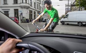 Foto: Arhiv / Biciklist u saobraćaju