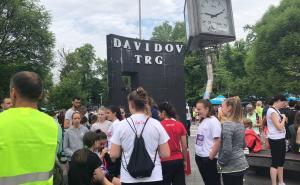 FOTO: Radiosarajevo.ba / Davidov trg: Trkači iz cijele regije na banjalučkom polumaratonu