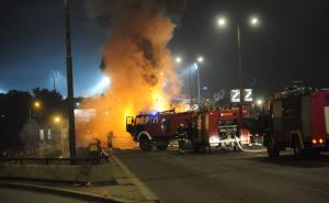 Foto: RAS Srbija / Autobus Crvene Zvezde u plamenu