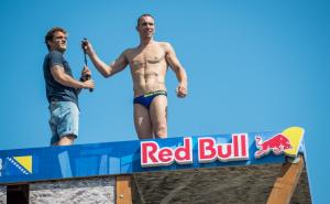 Foto: Red Bull / Obavljen prvi trening