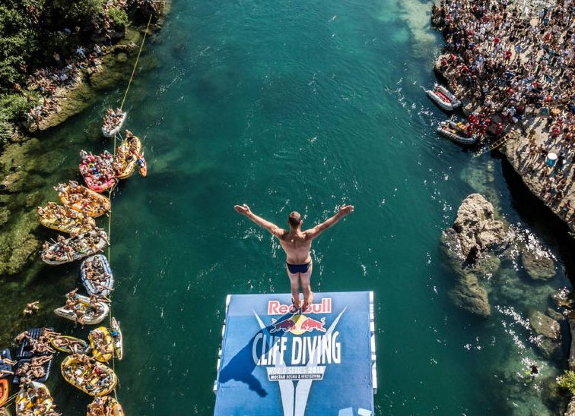 Mostar /Red Bull Cliff Diving Najbolji skokovi sa Starog mosta / Radio