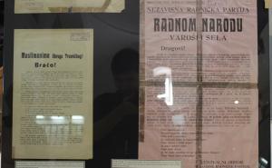Foto: Samir Leskovac / Radiosarajevo.ba / Historijski arhiv otvorio je izložbu pod naslovom „Predizborni plakati između dva svjetska rata (1918-1941)“