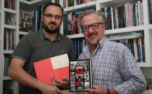 Foto: INS / Faruk Vele i Akif Agić: knjiga "Svjedoci zla" njihovo djelo