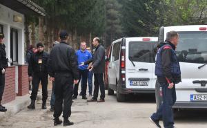 Foto: N. G. / Radiosarajevo.ba / "Ušivak": Policajci tragaju za počiniocima / Ilustracija (Na slici nije događaj iz teksta) 