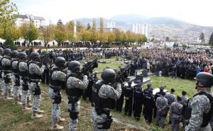 Foto: Dženan Kriještorac / Radiosarajevo.ba / Sa sahrane Davora Vujinovića na groblju Sveti Josip u Sarajevu