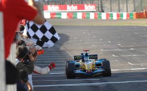 Foto: Renault / Odlučujuća pobjeda na putu do druge titule (Japan, 2006. godine)