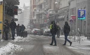 Foto: Nedim Grabovica / Radiosarajevo.ba / Snijeg u Sarajevu