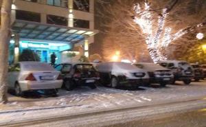 Foto: Radiosarajevo.ba / Prvi snijeg ove zime iznenadio Širokobriježane: Pogledajte snježnu idilu u Hercegovini