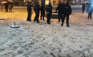 Foto: Slobodan Vasković / Policija na Trgu Krajine u Banja Luci