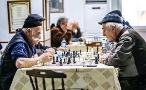 Foto: Daily Sabah / Svi u naselju igraju šah