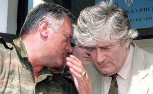 FOTO: EPA / Ratko Mladić i Radovan Karadžić