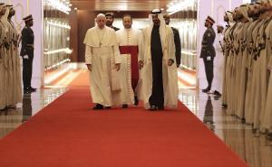 Foto: EPA-EFE / Papa Franjo doputovao je u Ujedinjene Arapske Emirate