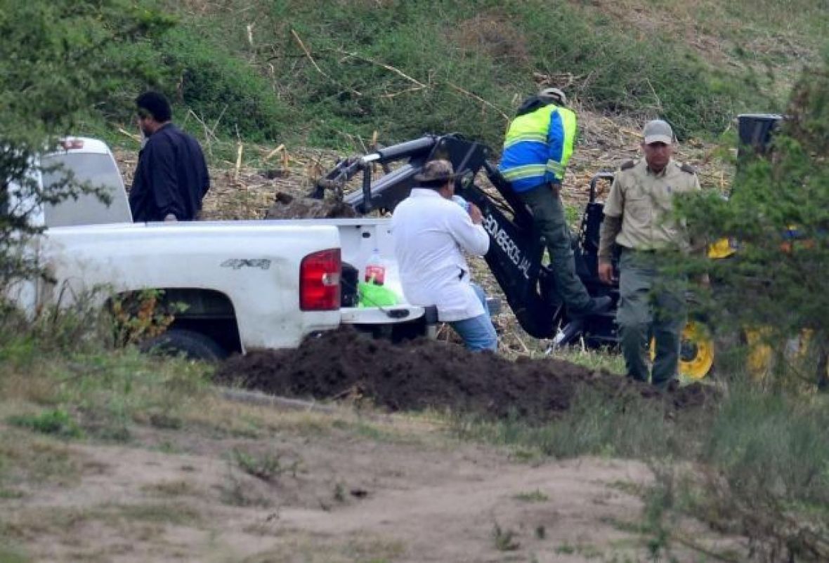 La Opinión/Meksiko: Pronađeno 19 tijela u 11 tajnih grobnica 