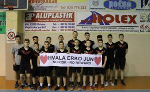 Foto: Radiosarajevo.ba / Ermin Junuzović pomogao nekoliko sportskih kolektiva u Živinicama 