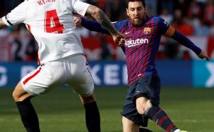Foto: EPA-EFE / Sjajni Messi, postigao 50. hat-trick