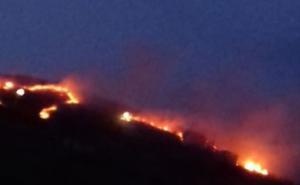 Radiosarajevo.ba / Požar na brdo Žuč pored Sarajeva
